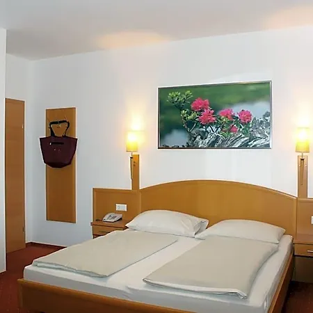 Der Sailer & Restaurant Ξενοδοχείο 3*